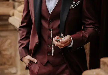Costume de marié smoking rouge